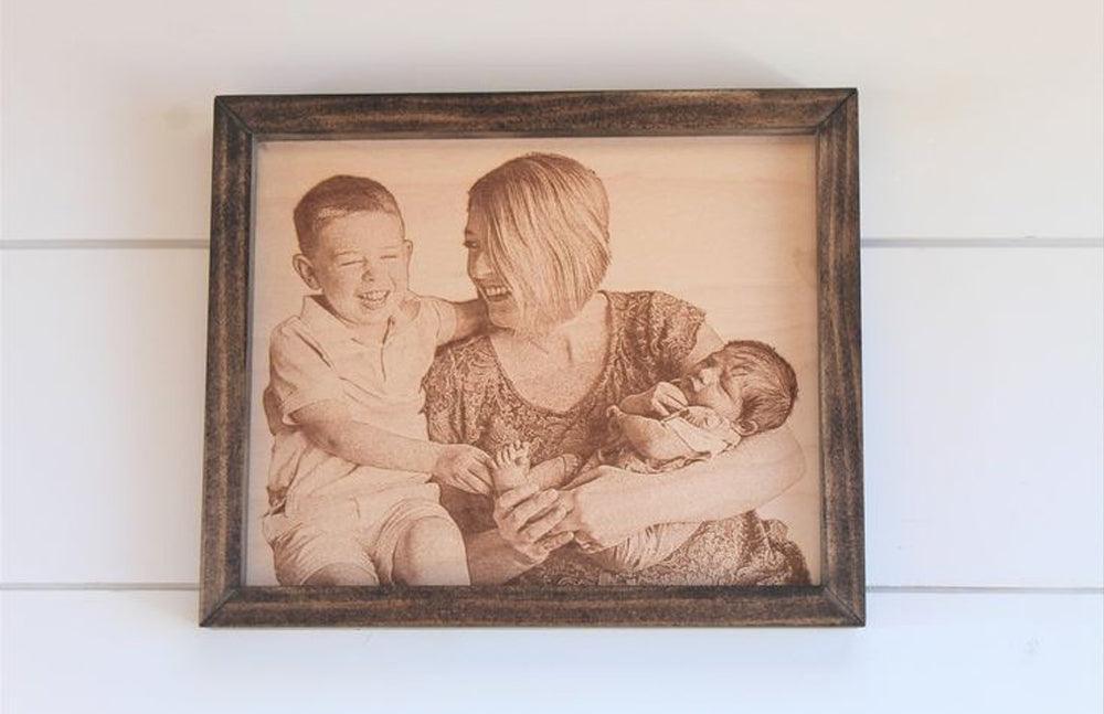 Why is photo engraving a great gift for friends and family? - Modern Electronica